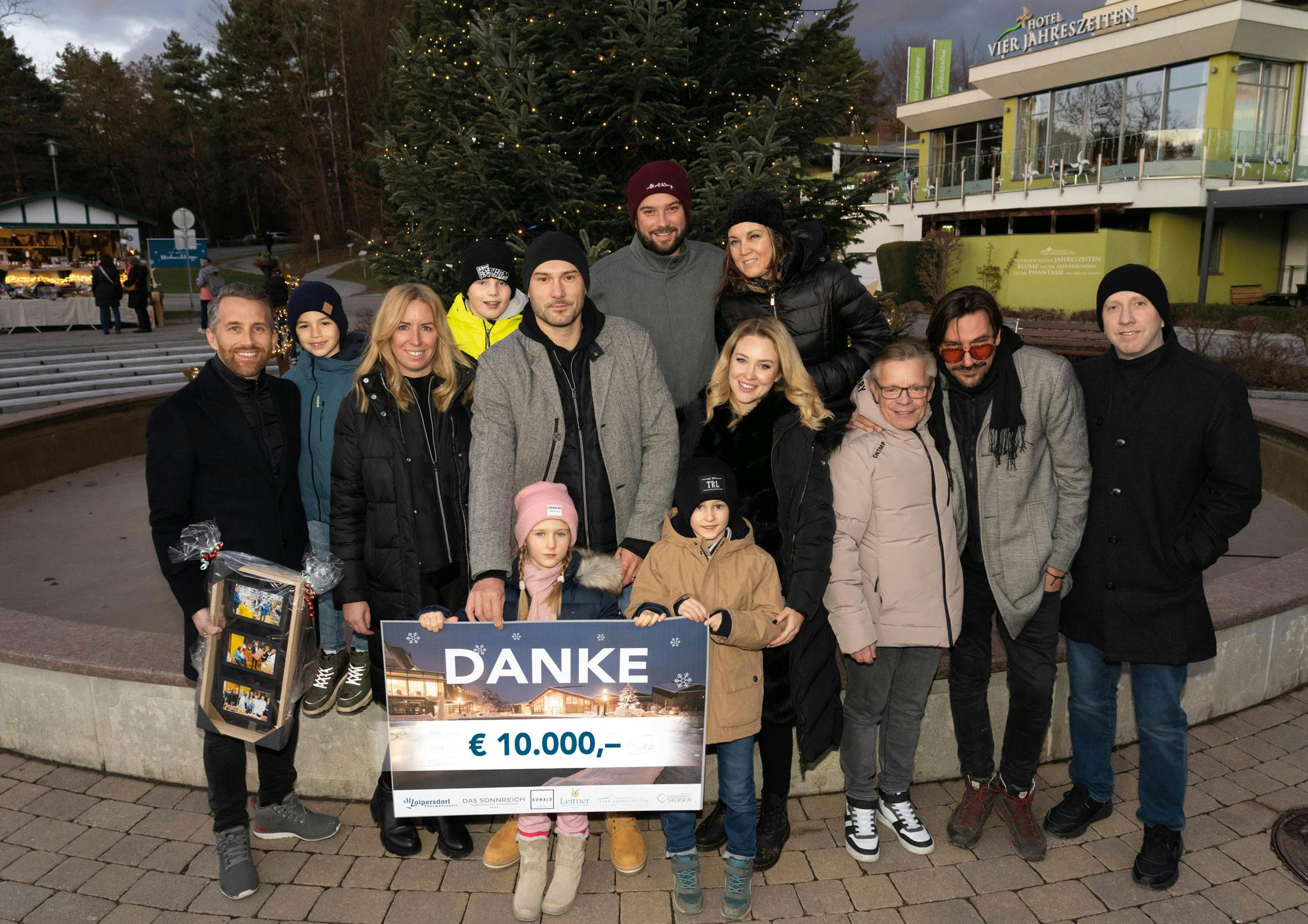 Spendenaktion für Kinderklinik Graz und Licht ins Dunkel