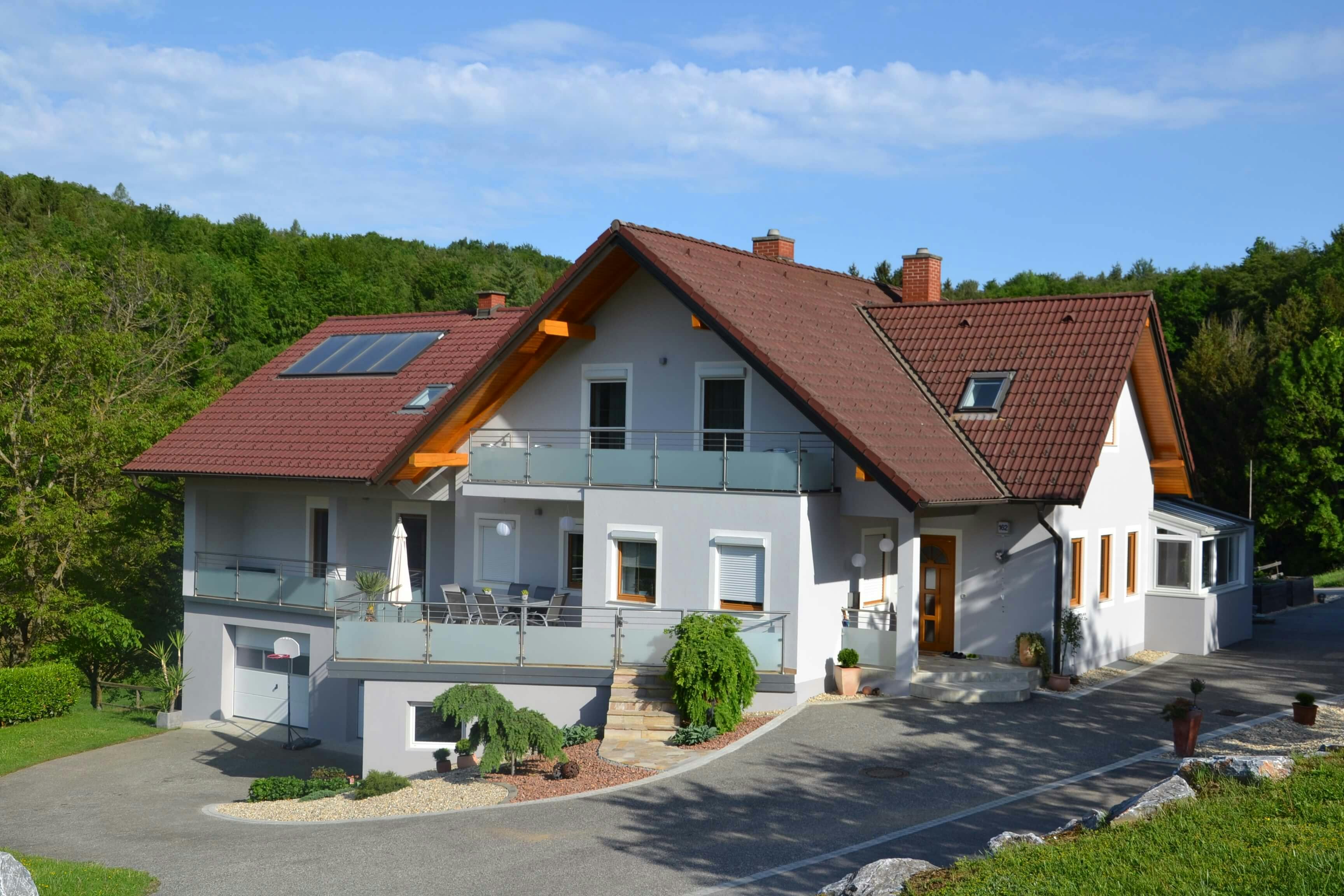 Das Gästehaus Waldblick von außen.