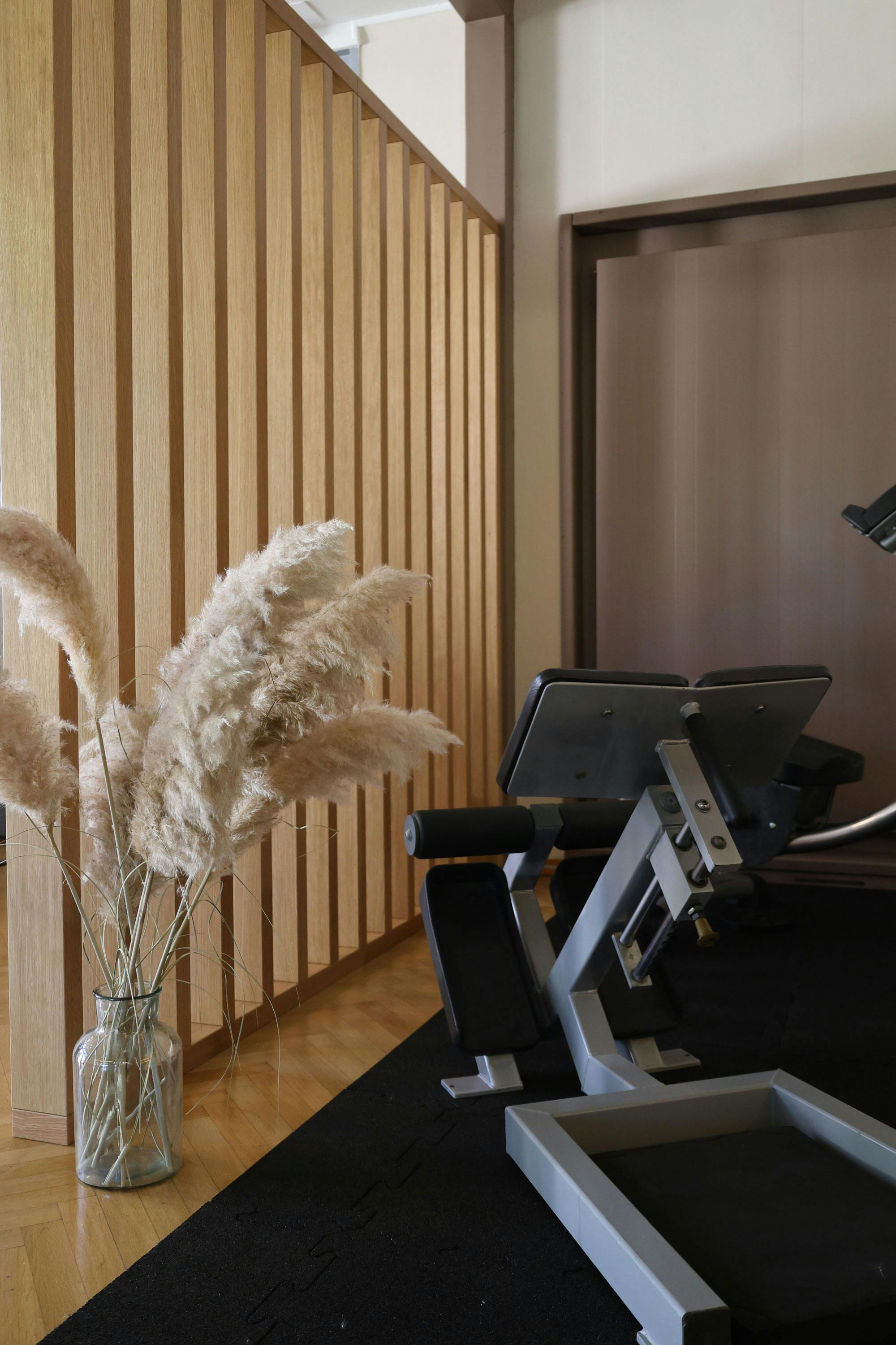 Trainingsgeräte im Fitnessstudio im Thermenresort Loipersdorf. 